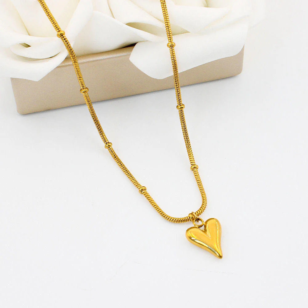 Little Heart Necklace (18K Gold Plated Titanium Steel)