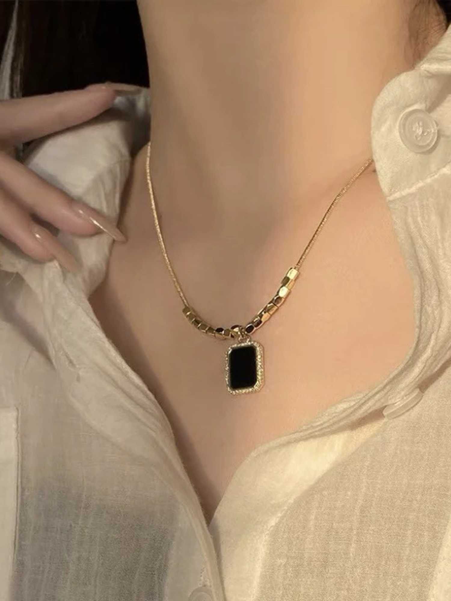 Clavicle Gemstone Bar Necklace (18K Gold Plated Titanium Steel)